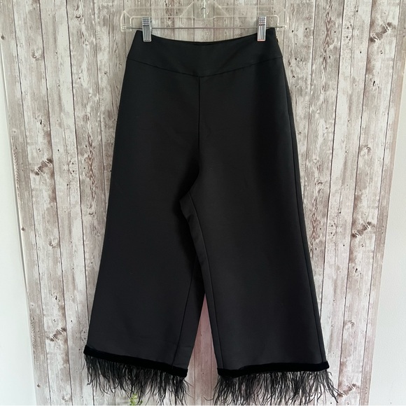 Emily McCarthy Black Crop TrouserPants Feather Trim Holiday Cocktail TNUCK XS